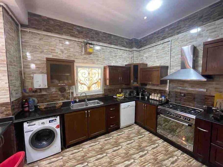 Bright And Vintage 3 Bedroom