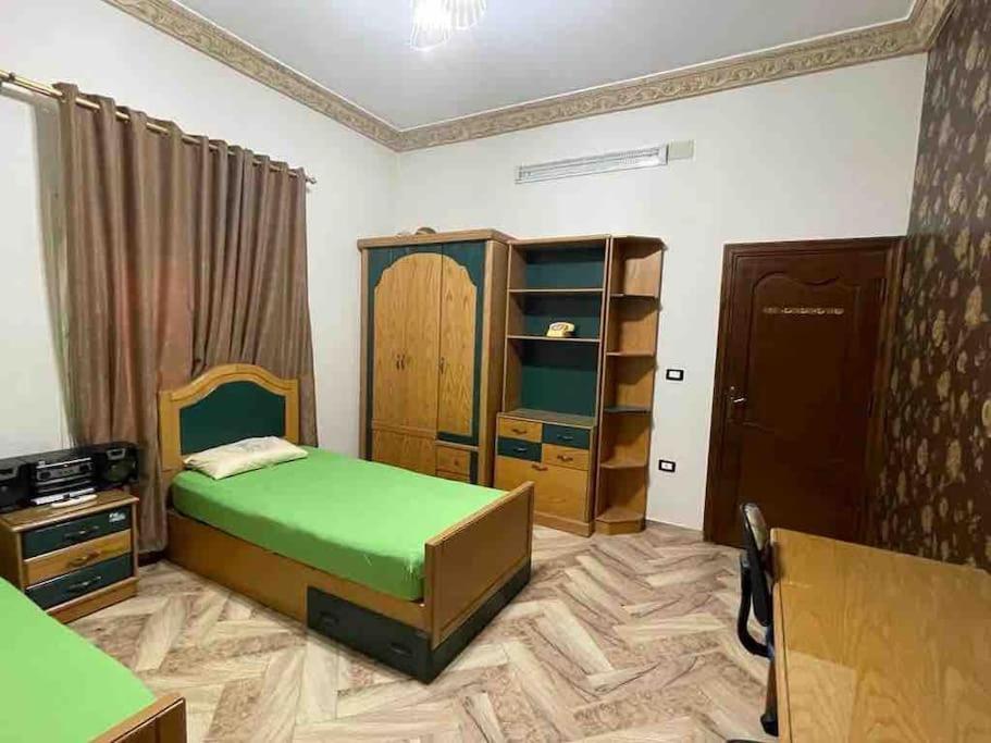 Bright And Vintage 3 Bedroom Apartment Cairo